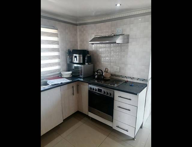 2 BEDROOM HOUSE FOR SALE IN ZOLA
